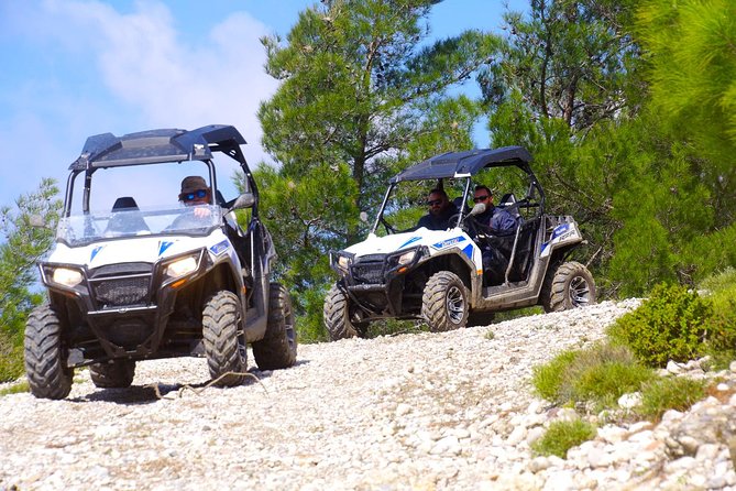 4x4 Buggy Adventures - Off-road Polaris Experience - Small-group dynamics: sharing Polaris time without chaos
