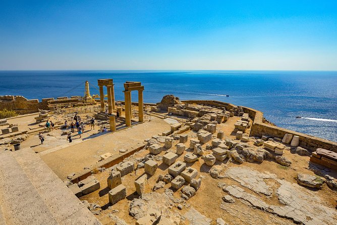 BEST OF RHODES ISLAND - PRIVATE Tour - Mandraki Harbour and the Church of the Annunciation: quick stops with payoff