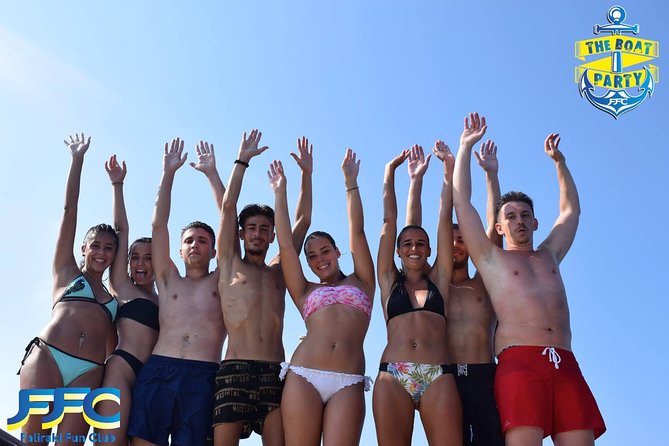Boat Party Cruise with Live DJ - DJ Boat Party in Faliraki: what kind of cruise this really is