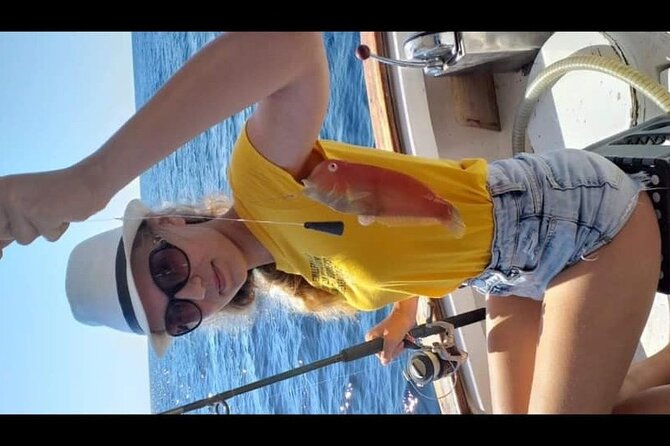 Captain Manolis Fishing with barbecue on the boat - When the day goes right (and what weather changes)