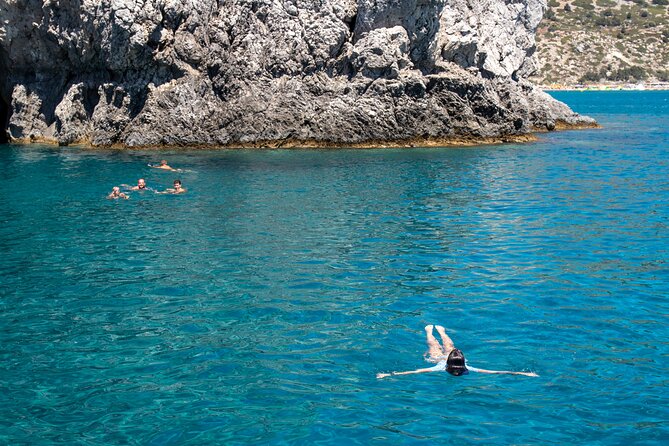 East Coast Bay to Bay Full-Day Boat Trip with Transfers - What I’d Pack: Small Things That Make a Boat Day Much Easier