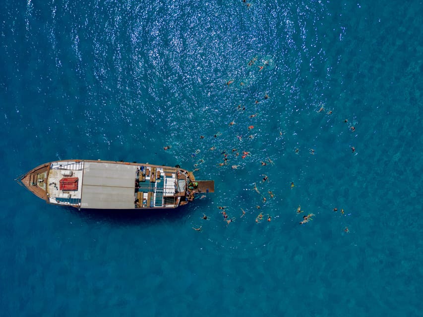 Faliraki : Transfer & Cruise to Lindos with 3 Swimming Stops - How the staff makes a difference (especially for bigger groups)