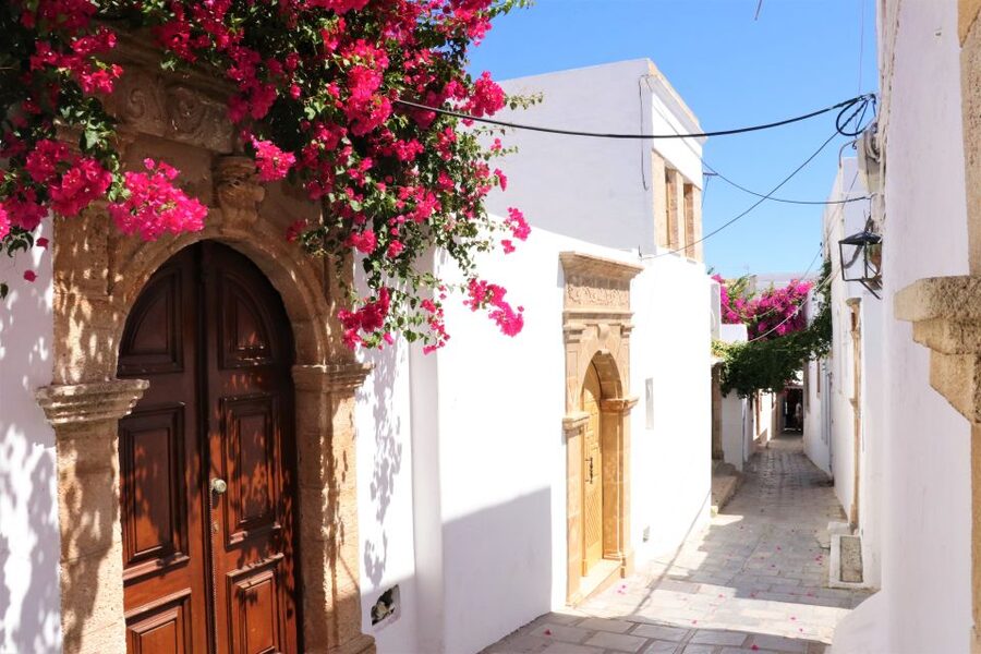 From Rhodes Town: Day Trip to Lindos - Arriving at Lindos: park, orient, then choose your plan