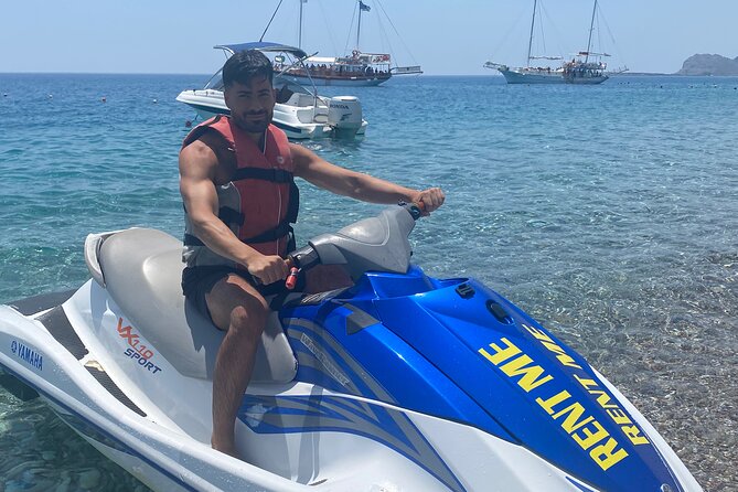 JET-SKI adrenaline rush - Who should book this jet ski at Traounou WaterSports