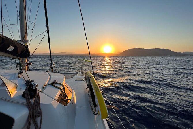 Private CATAMARAN daytrip - Lindos/ Rhodos with Lunch and drinks - Where you meet: Sabinas Watersport near Lardos and Kiotari