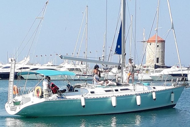 Private Full-Day Cruise in Rhodes with Lunch and Drinks - Getting There: Mandraki Harbour, 9:30 Start, and a Smooth Return