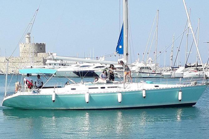 Private half-day/sunset cruise in Rhodes with drinks and fruits - The sailing yacht experience: small-group comfort with hosts who set the tone