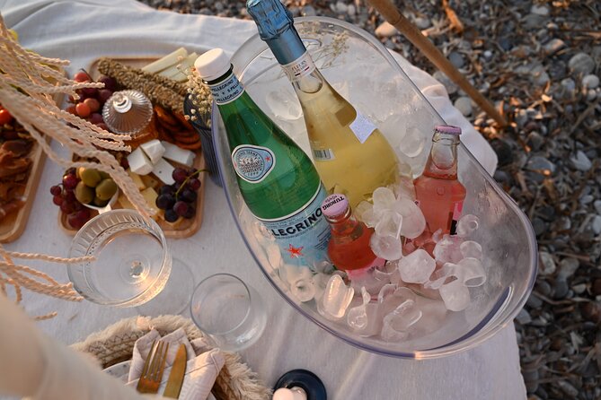 Private Picnic Rhodes Greece - The picnic menu: what’s included in your mini dinner