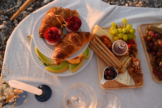 Private Picnic Rhodes Greece - Timing and how to make the hour feel unhurried