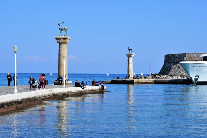 RHODES BEST FIRST IMPRESSION FOR CRUISE SHIP VISITORS - 4 people - Rhodes Town Highlights: Medieval Gates, Mandraki, and the Church of the Annunciation