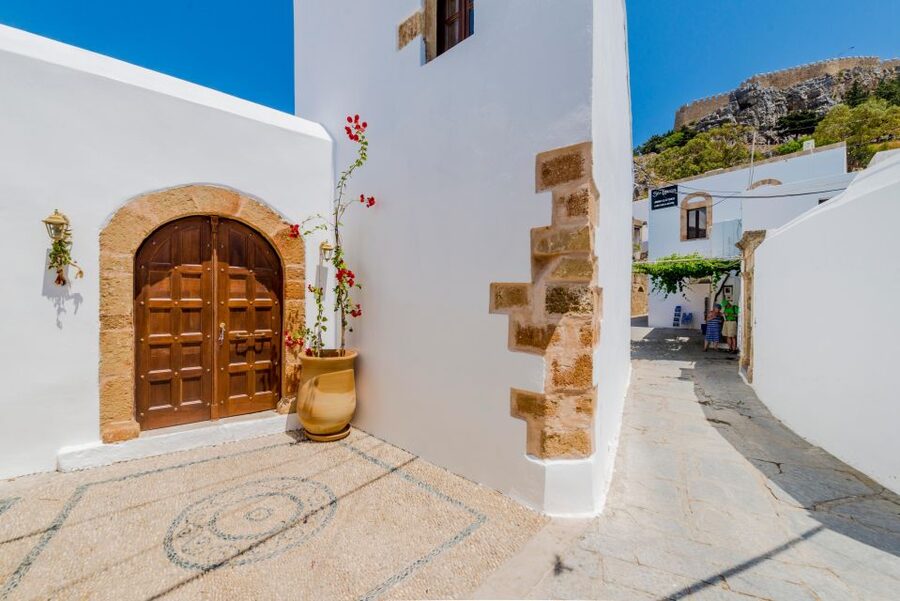 Rhodes: Boat trip to Lindos with Swimming Stops - Timing and Drop-Offs: Know Where You’ll End Up