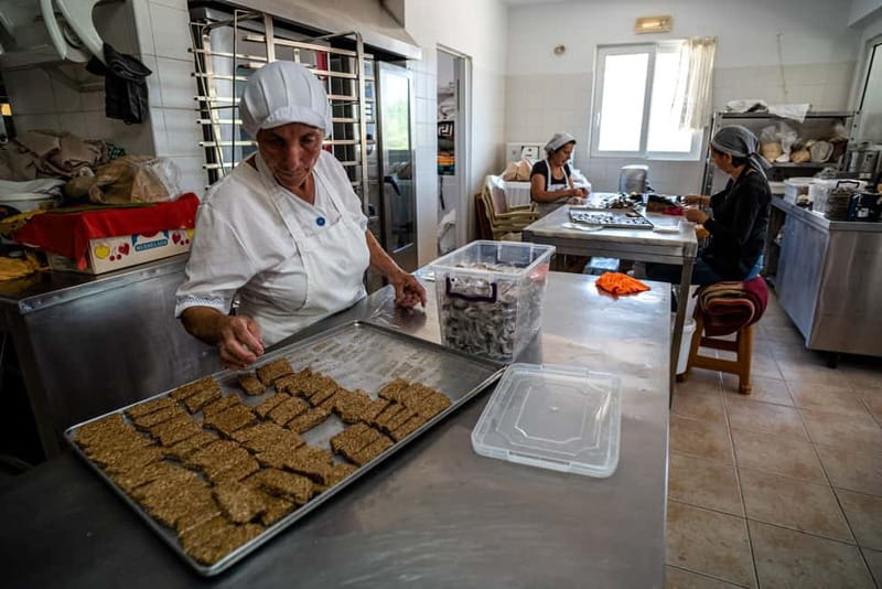 Rhodes: Cooking Lesson and Wine Tasting with Lunch - Should you book the Rhodes Cooking Lesson and Wine Tasting with Lunch?