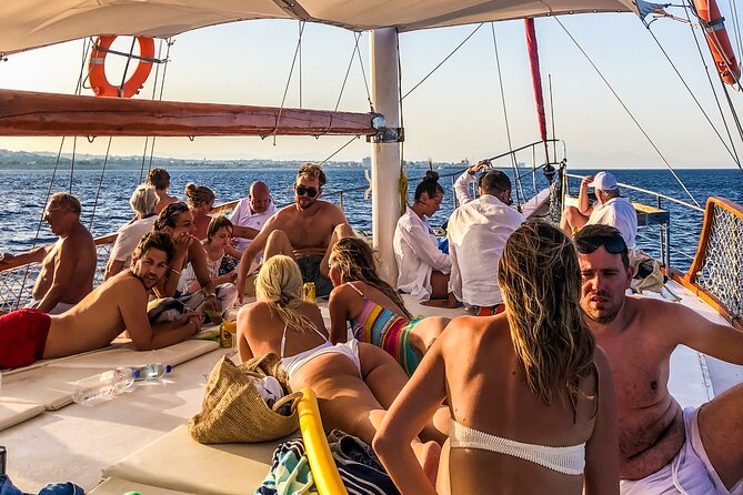 Rhodes Day Cruise (with lunch & unlimited drinks) 5,5 Hours - A Rhodes Day Cruise That Lets You Prioritize the Water