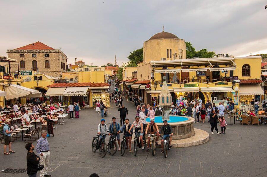 Rhodes: E-bike Highlights Sunset or Morning Photo Tour - Monte Smith and the Acropolis views: the payoff climb