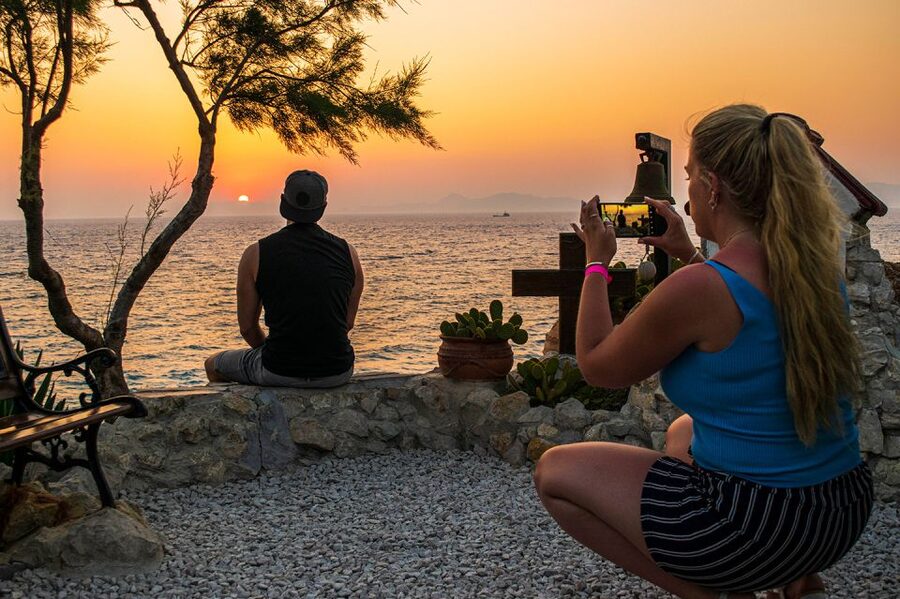 Rhodes: E-bike Highlights Sunset or Morning Photo Tour - What the e-bike does for you (and what it can’t fix)