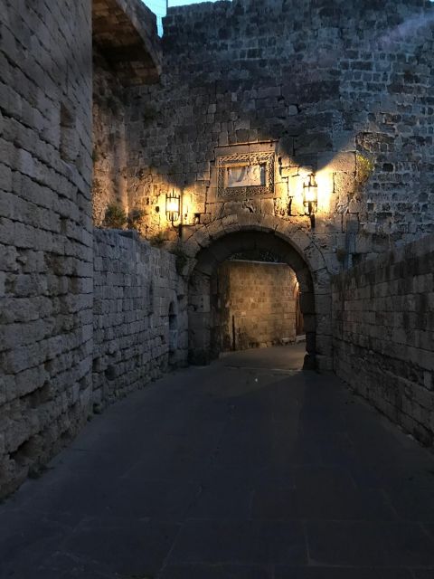 Rhodes: Guided Rhodes City By Night with Live Music & Dinner - Three Windmills and the Old City Gateway Feeling