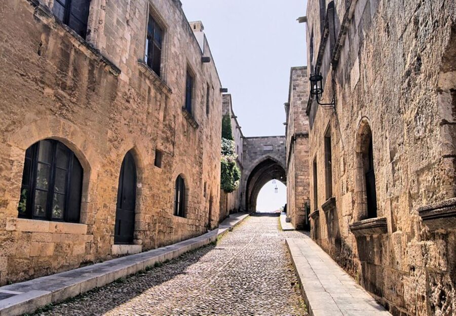 Rhodes: Guided Walk and Wine Tasting Tour in Medieval Town - Key things to know before you go