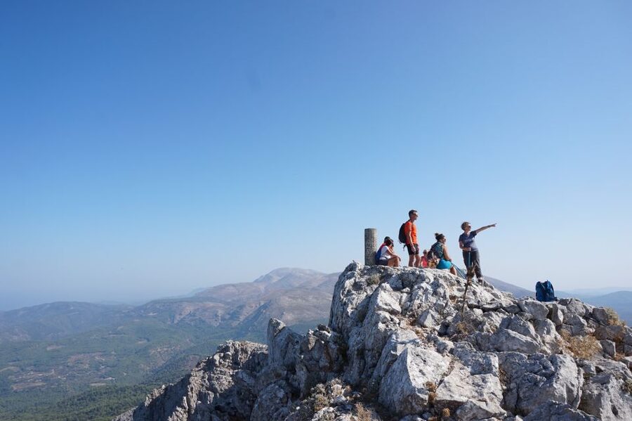 Rhodes: Hiking Tour to the Summit of Akramitis with Photos - The final push to Akramitis: how the guide keeps it doable