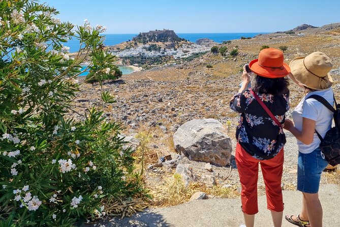 Rhodes Must-See Highlights – Private 6-Hrs Tour (Up to 11 Guests) - Rhodes Town orientation: what you’ll see from the car