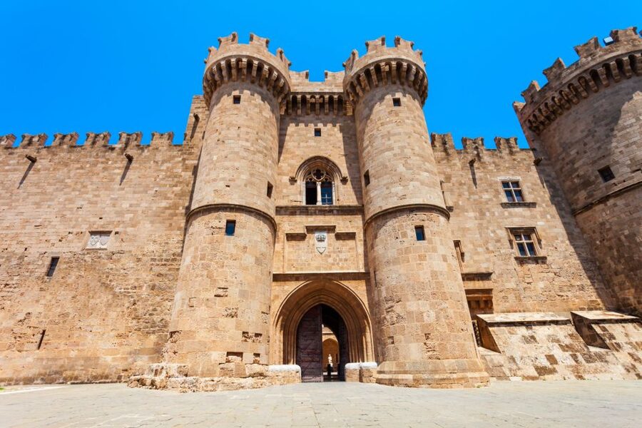 Rhodes: Palace of the Grand Master E-Ticket & Audio Tour - Offline phone audio: how to set yourself up for success