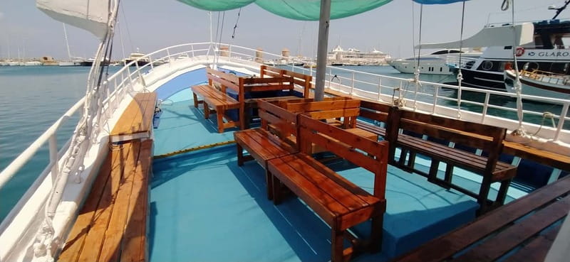 Rhodes: Pleasure Cruise for Swimming and Snorkeling - Stop 1: Kallithea Bay for Snorkeling in Famous Waters