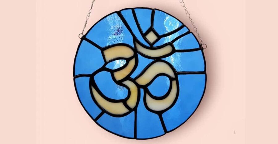 Rhodes: Stained glass workshop - Copper Tape and Soldering: Putting the Design Together