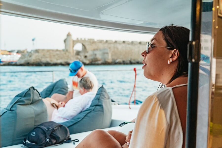 Rhodes: Sunset Catamaran Cruise with Dinner Buffet & Drinks - Drinks on board: unlimited wine/beer plus softer options
