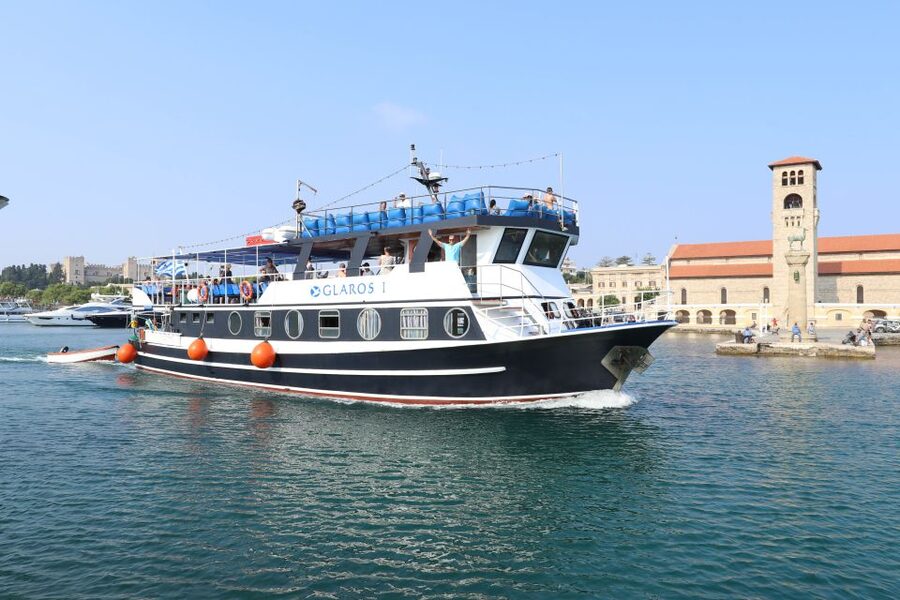 Rhodes Town: Scenic Cruise to Lindos with Swim Stops - Anthony Quinn’s Bay: your first 20-minute reset in the water