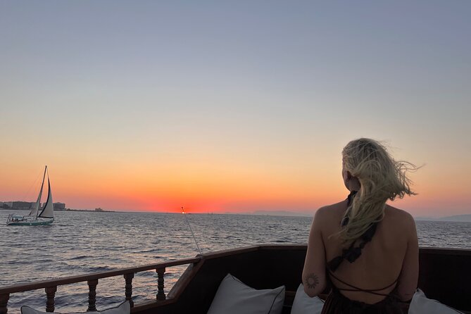 Sunset Cruise with Greek BBQ & Unlimited Aperol Spritz, Beer Wine - Unlimited Aperol Spritz, beer, and wine: the fun part you should plan around