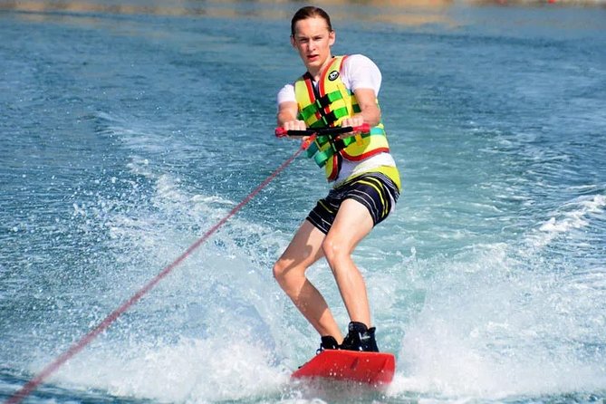 Wakeboard-Water Ski Lessons - Wakeboarding in Rhodes, minus the chaos
